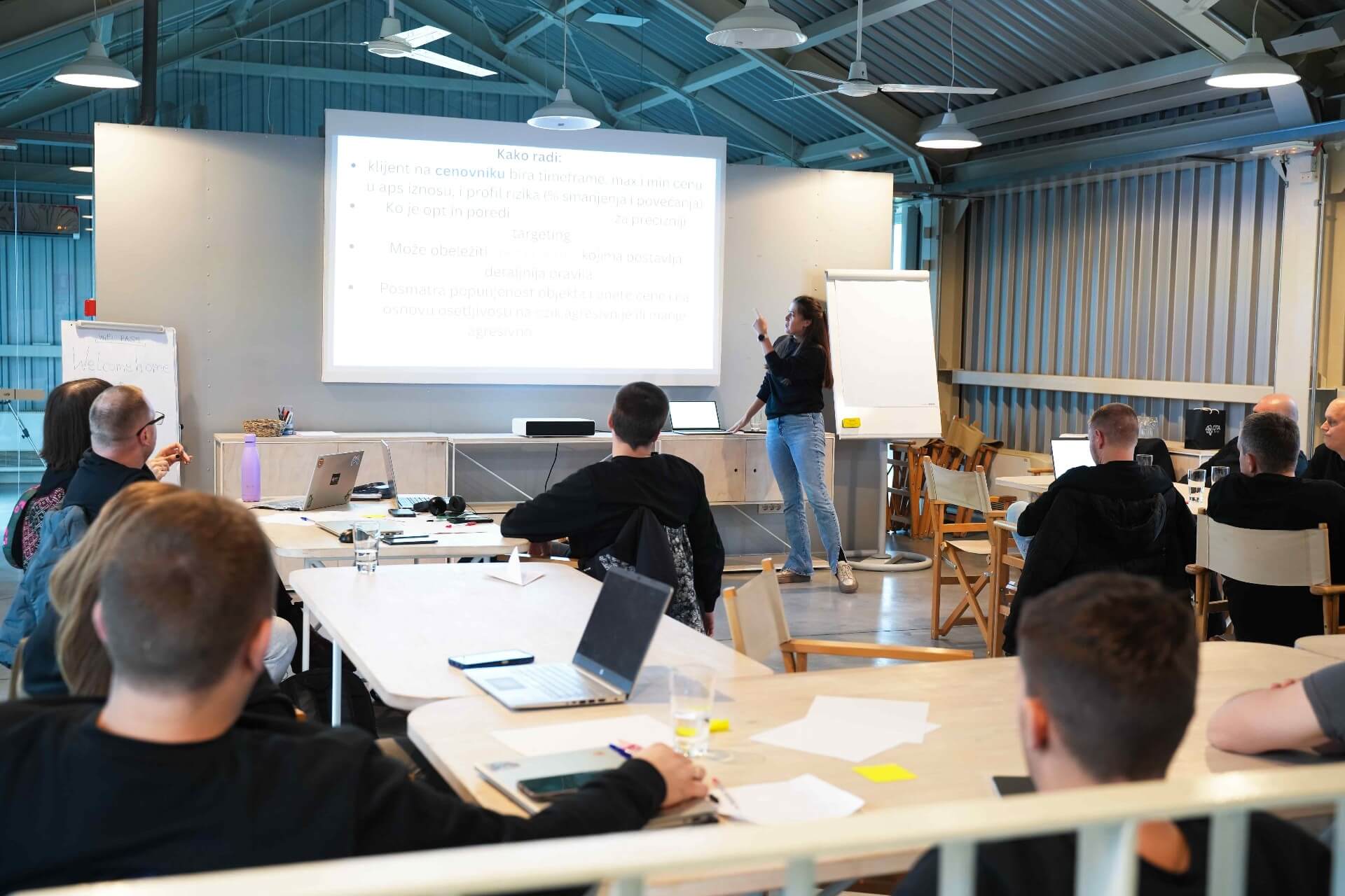 Presentatie van het HotelSync-team